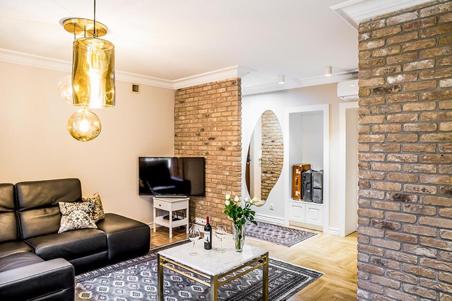 Apartament Aristo Boutique เบียวิสตอก ภายนอก รูปภาพ